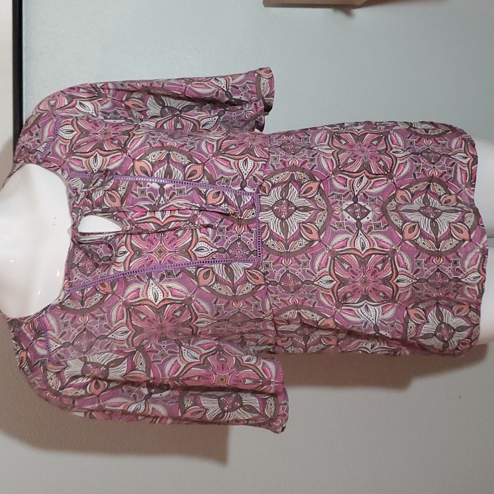 CORAL BAY Womens Boho Top. Multicolored-1/2 Flowy Sleeve-Tie Neck-EUC-Sz S